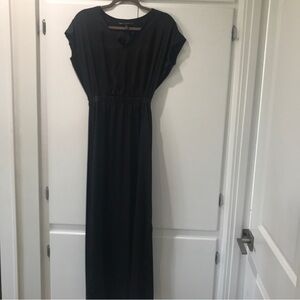 Elegant Black Maxi Dress